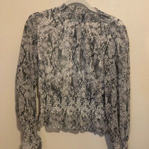 SNAKESKIN PRINT TOP